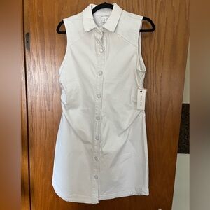 Tribal White Sleeveless Button-Down Dress